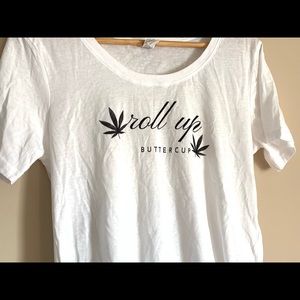 FESTIVAL ROLL UP BUTTERCUP WEED TEE | WOMEN SZ L